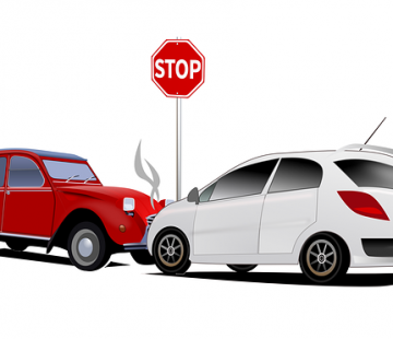 car-accident-1995852_640 car-accident-1995852_640